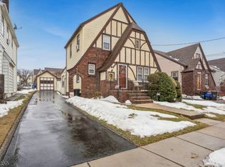 32 Fairview Pl, Belleville Twp., NJ 07109