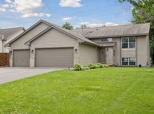 9613 78th St S, Cottage Grove, MN 55016