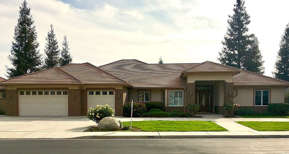1st image of 5224 W Lakewood Dr