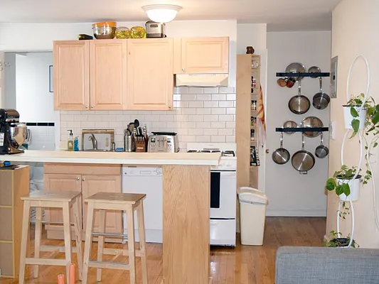 Rented by Sotheby's International Realty | media 9