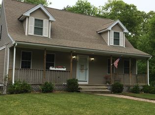 6 Balfour Ln, Mashpee, MA 02649