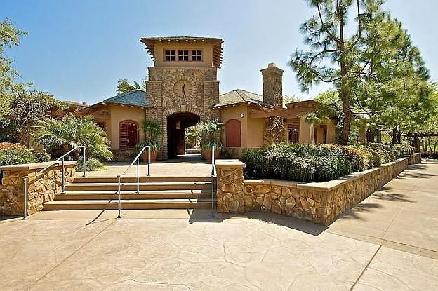 7844 Paseo Tulipero — Photo 34