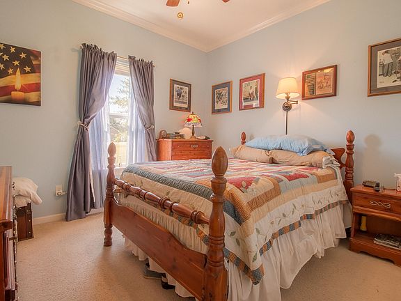 5th image of 20304 Gordon St