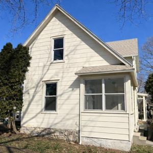 141 Bates St, Jackson, MI, 49202