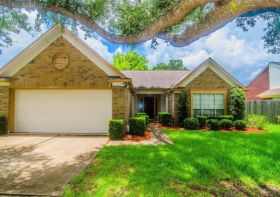 4004 Spring Branch Dr W, Pearland, TX 77584 Zillow