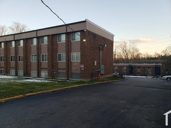 757 Ridgeway Ave