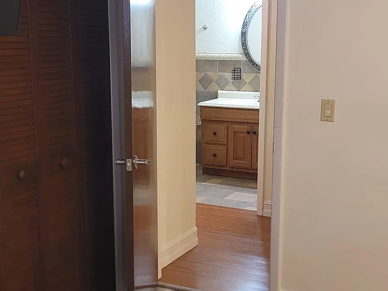 2018 Gatlin Ave — Photo 10