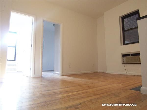 2nd image of 220 E 85th St APT 5R