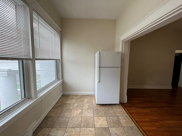 500 N Negley Ave #8 — Photo 8
