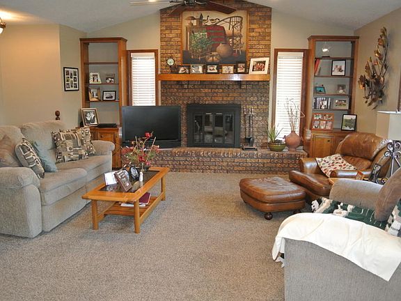 2nd image of 2900 Baron Ct SW
