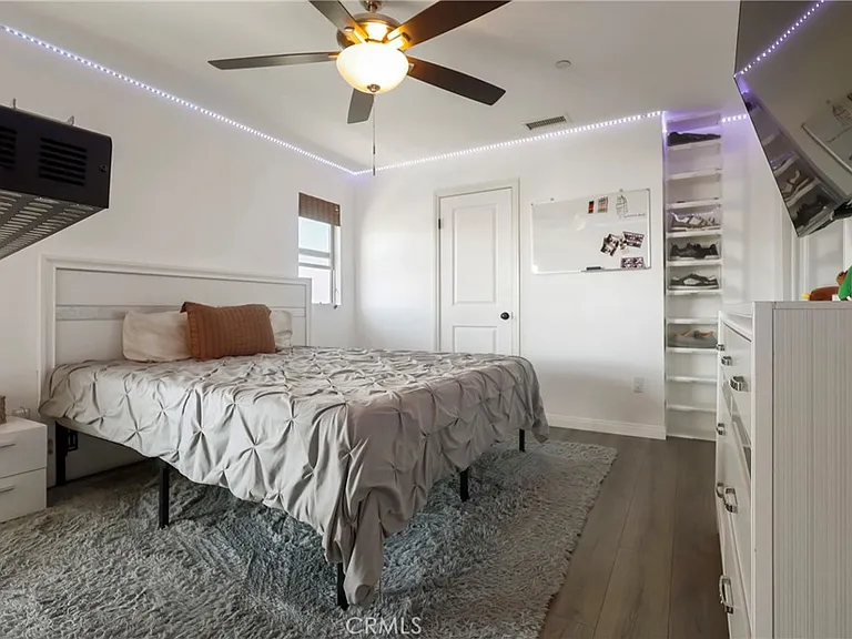 1611 W 208th St #3 — Photo 17