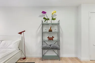 Rented by Edward Seisdedos, LREB