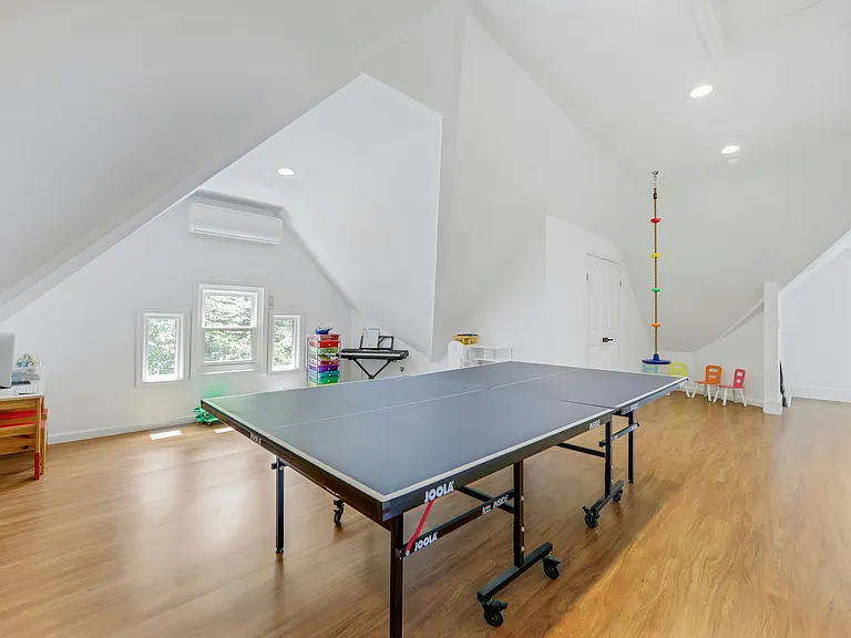 78 Franklin St — Photo 18