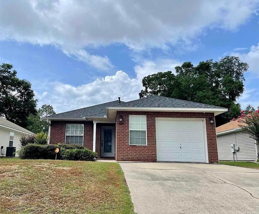 1st image of 185 Creekview Dr