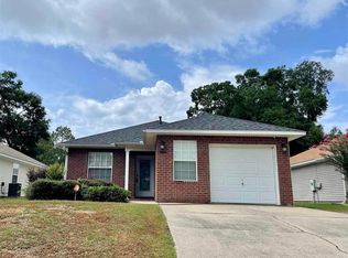 185 Creekview Dr, Pensacola, FL 32503