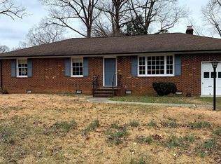 504 Sentinel Ln, Chester, VA 23836