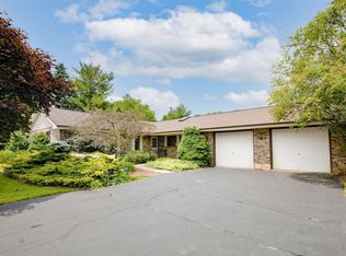 W7676 Stacey Ln, Whitewater, WI 53190