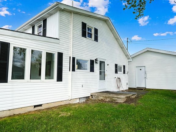 2nd image of 357 Plank Rd