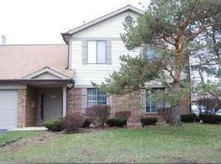 4242 N Pheasant Trail Ct UNIT 3, Arlington Heights, IL 60004