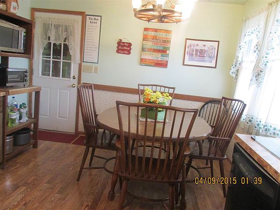 5th image of 35 Criswood Dr