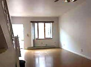 2631 S Watts St, Philadelphia, PA 19148