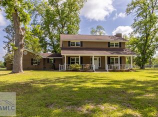 300 E Pecan Rd, Glennville, GA 30427