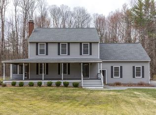 49 Turnberry Ln, Hopkinton, NH 03229