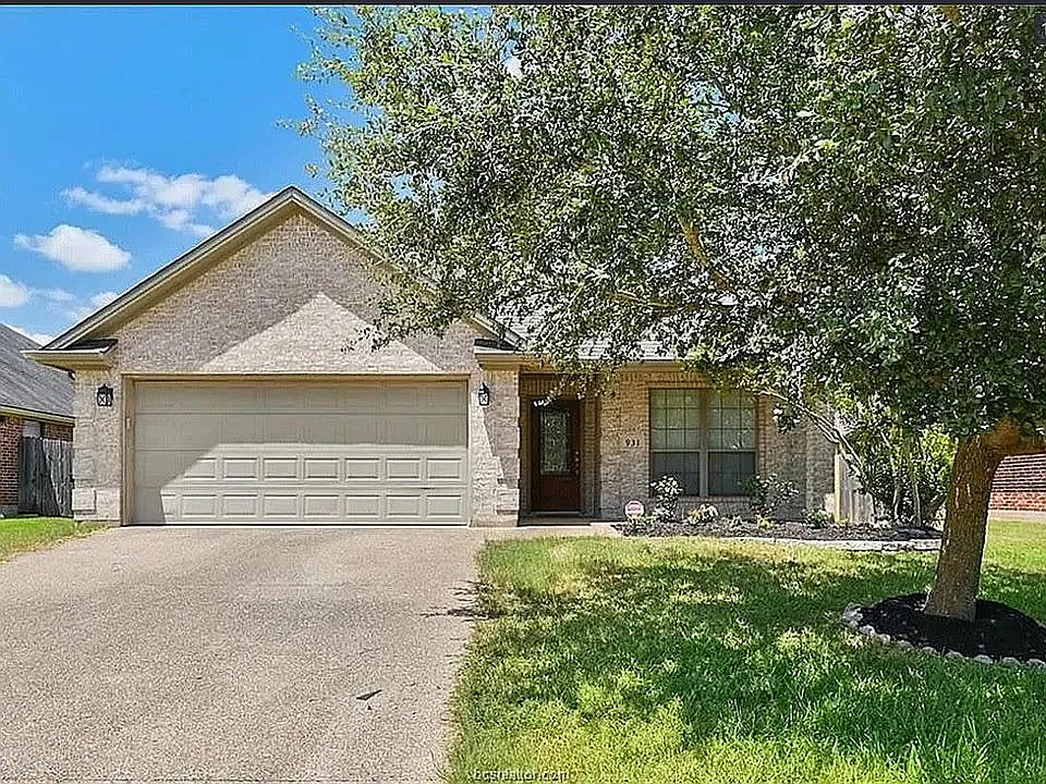 4 bed, 1804 sqft, $2,150 — Photo 1