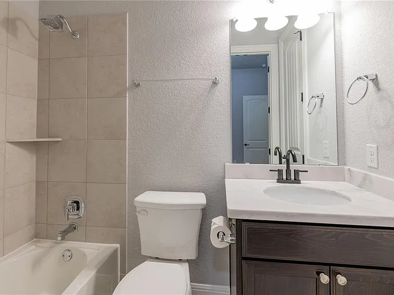 100 Orange Mimosa Ln — Photo 14