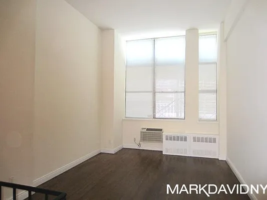 Rented by Mark David | media 45