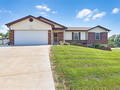 5182 Bristol Rock Rd, Florissant, MO, 63033