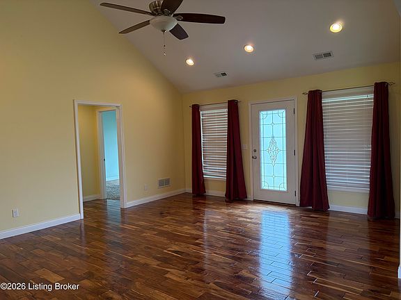 5th image of 1816 Sullivan Ln