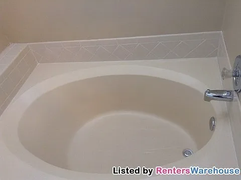 1633 Oak Chase Ct — Photo 21