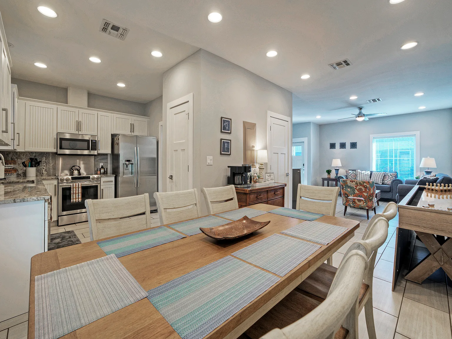 3 bed, 1481 sqft, $2,000 — Photo 4