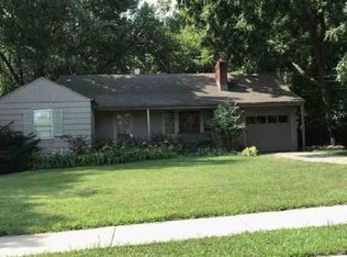8419 W 80th St, Overland Park, KS 66204