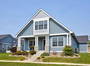 2710 SW 18th St, Ankeny, IA 50023