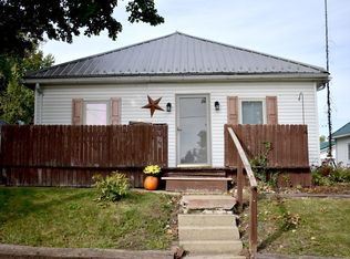 906 S 19th St, Centerville, IA 52544