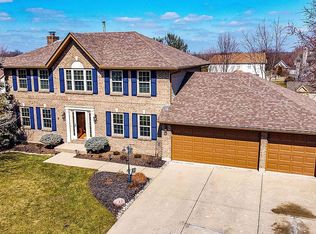 6312 Tay Berry Dr, Liberty Township, OH 45011