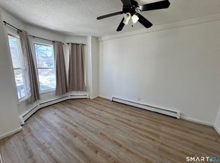 1 Seeley St #3-2, Bridgeport, CT 06605