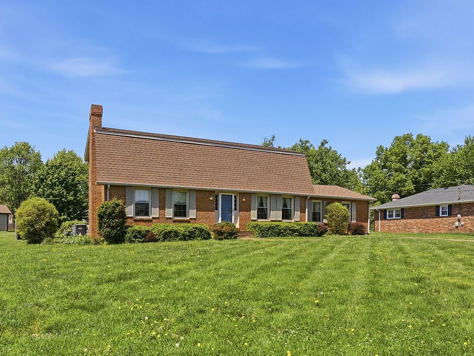1st image of 915 Elizabeth Dr