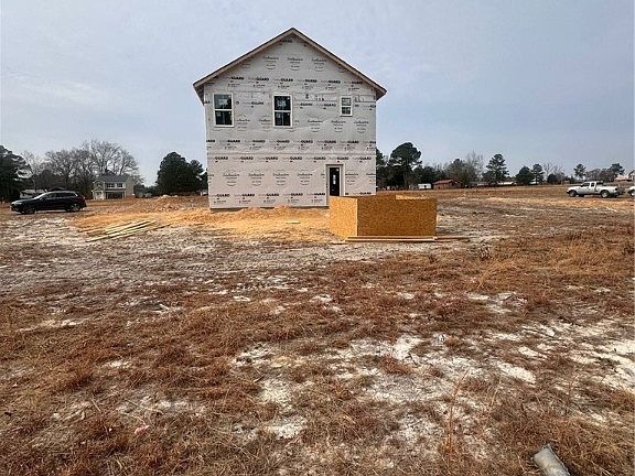 2nd image of 253 Barberry Rd