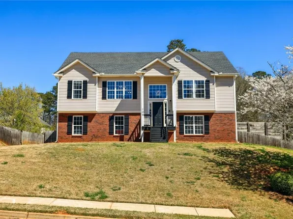 706 Masters Dr, Monroe, GA 30655