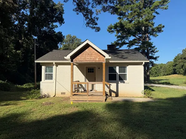 1575 Cedar St, Mc Kenzie, TN 38201