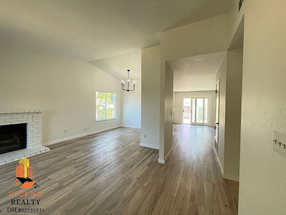 1st image of 751 La Canyada Dr