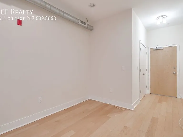 1305 Locust St #2B — Photo 6