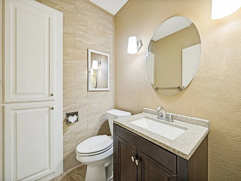 1 Towers Park Ln #1205 — Photo 10