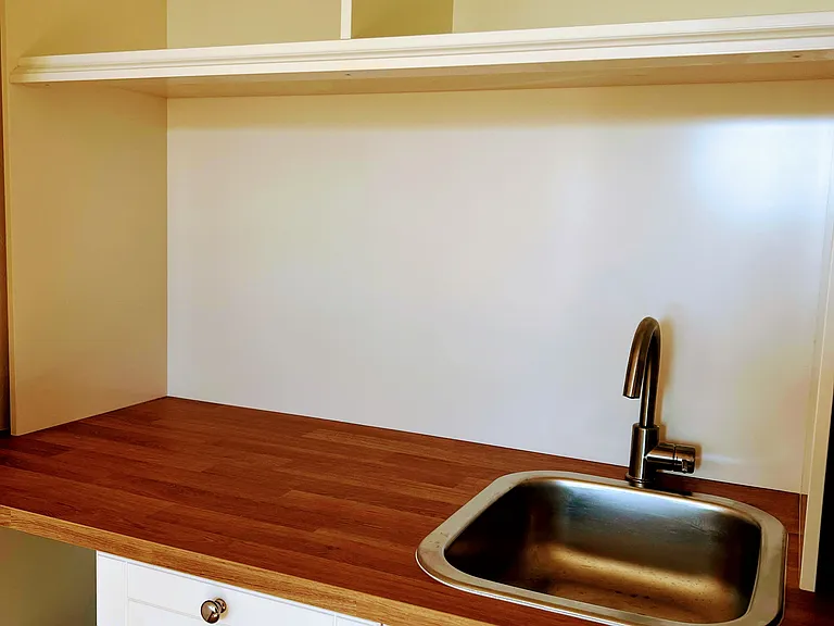 3712 1/2 Crown Point Dr — Photo 2