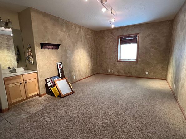66 K -1 Road, Ogallala, NE 69153