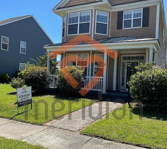 131 Red Leaf Blvd — Photo 1