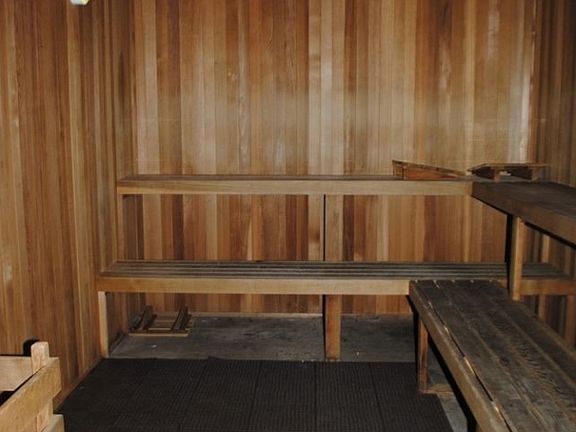 3rd image of 13 NE Tandem Way APT 242